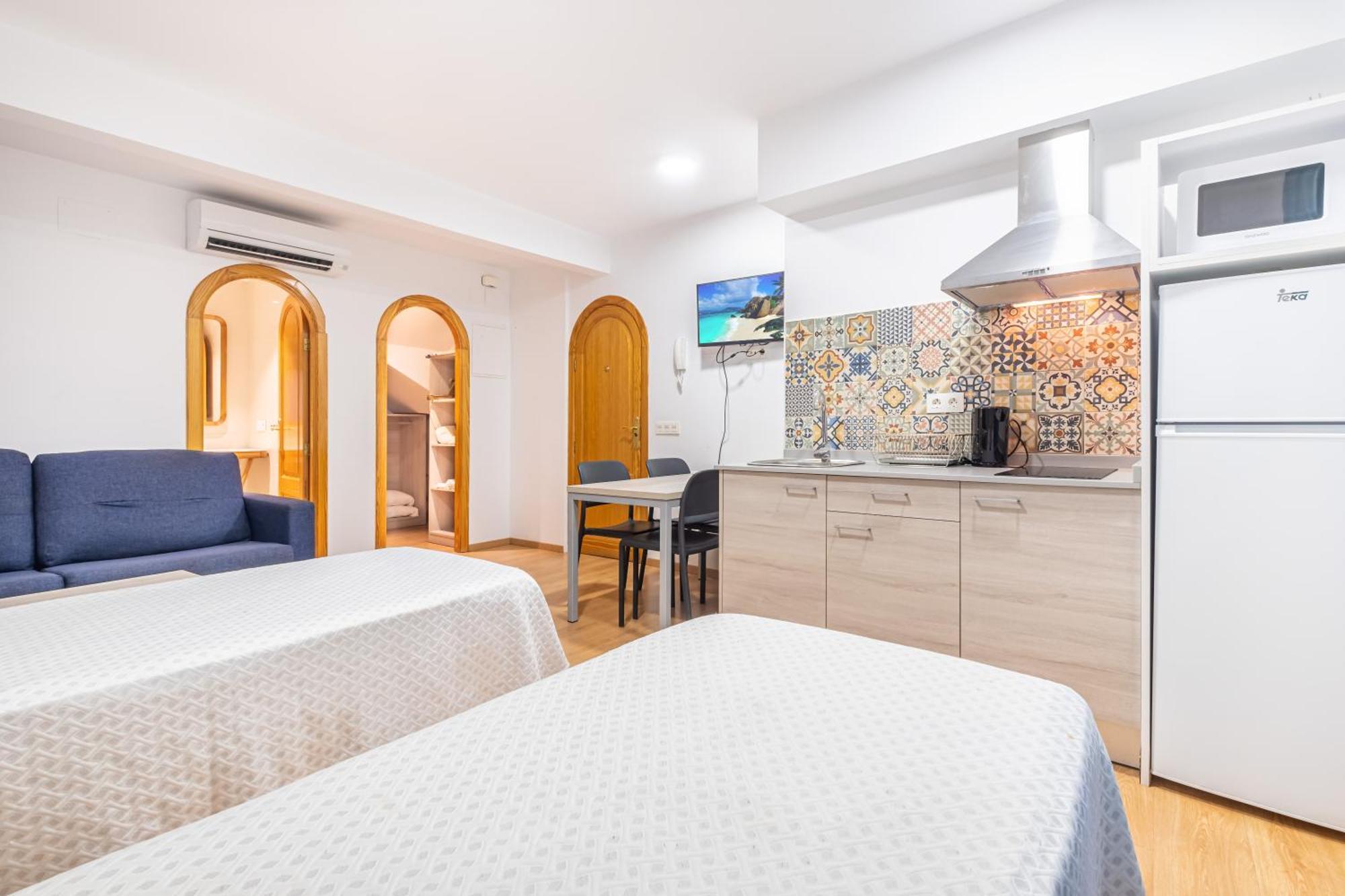 Apartamentos El Castell (Adults Only) بينايدورم المظهر الخارجي الصورة